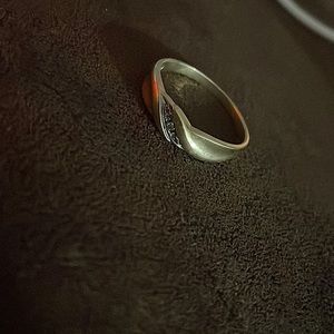 Lightweight yellow gold men’s wedding band size 13.5